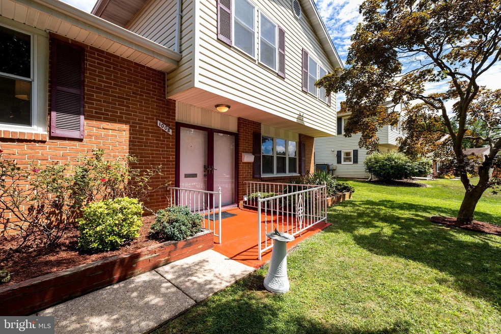 1008 Breezewick Rd, Towson, MD 21286 - photo 1