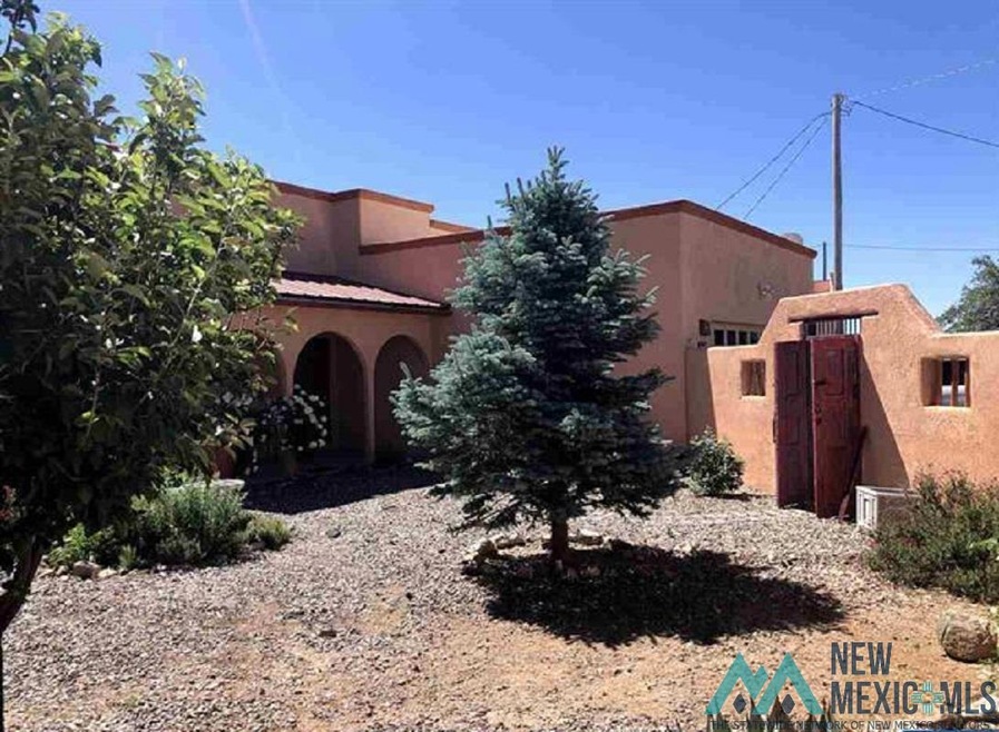 231 S Ridge Rd, Silver City, NM 88061 - photo 1