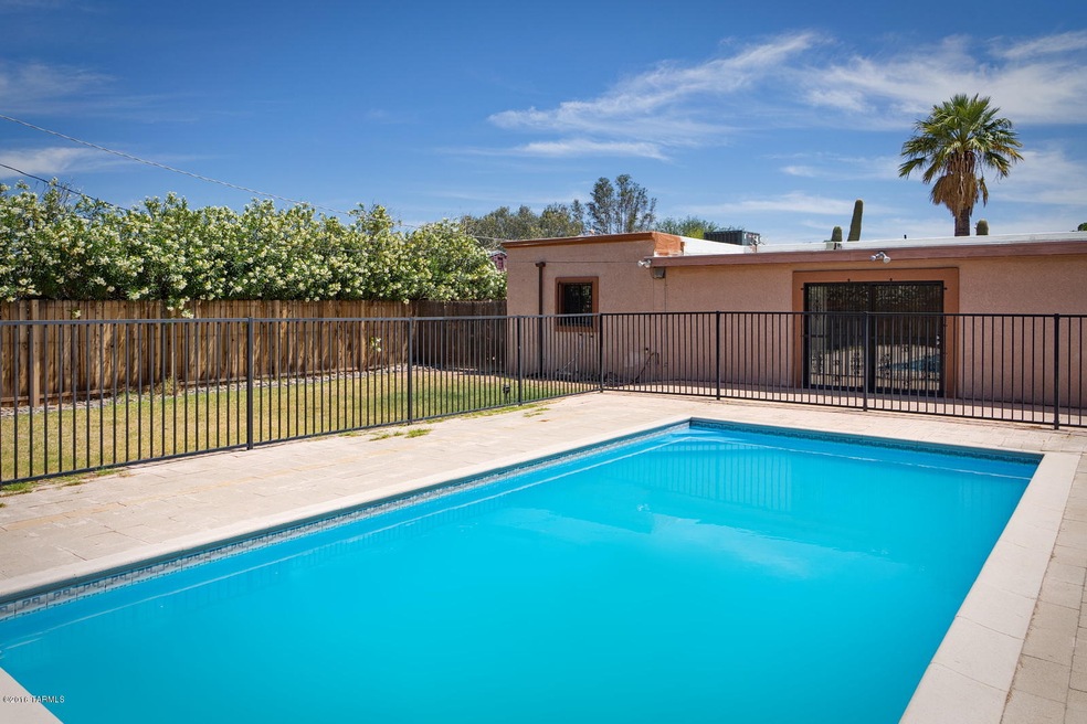 409 E Smoot Dr, Tucson, AZ 85705 - photo 1