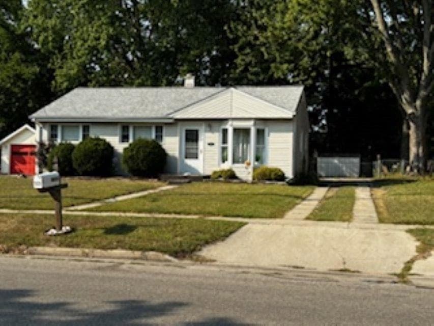 1605 E Haley St, Midland, MI 48642 - photo 1
