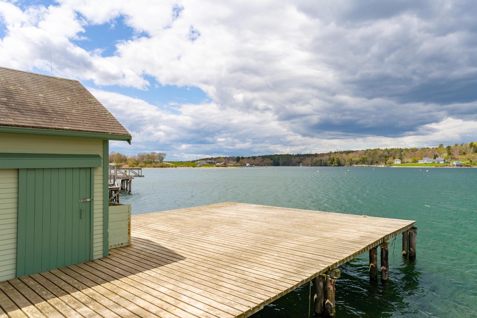 (18)_The Fish House, Paradise Ln. New Ha