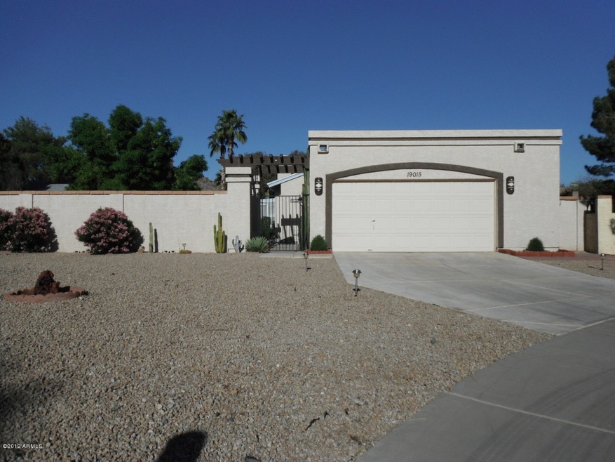 19015 N 14th Place, Phoenix, AZ 85024 - photo 1