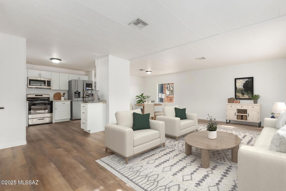 Kitchen/Living/Dining