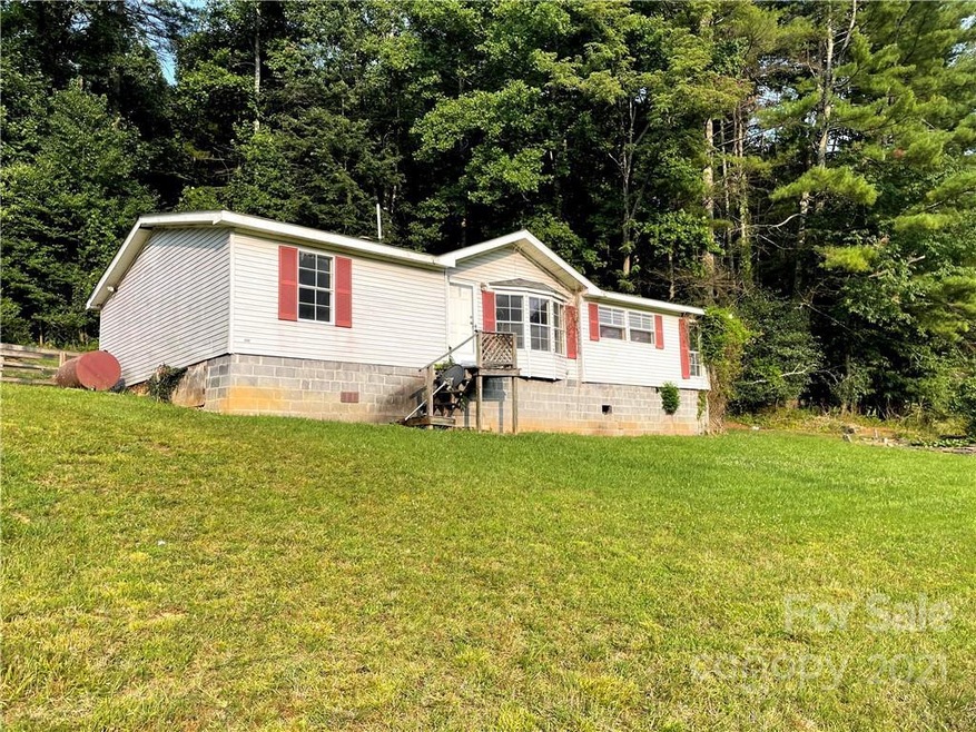 60 Cooper Hollow, Burnsville, NC 28714 - photo 1