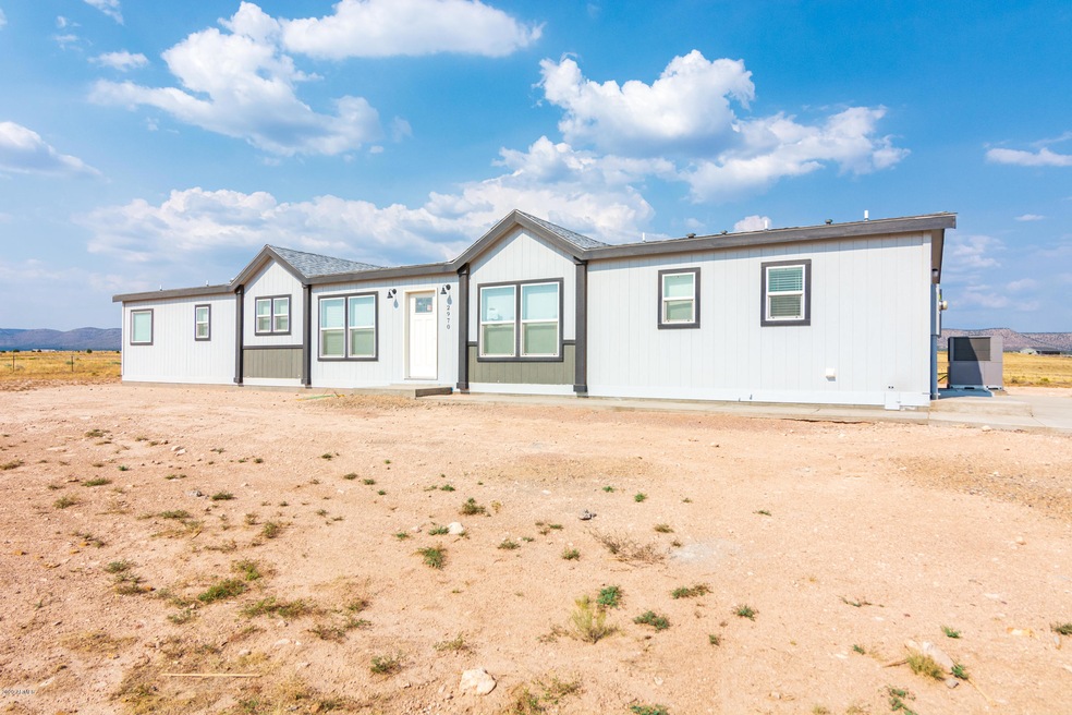 2730 W Black Rock Rd, Paulden, AZ 86334 - photo 1