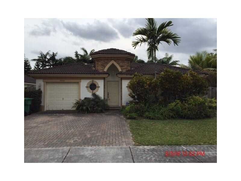 16666 SW 51st Terrace, Miami, FL 33185 - photo 1