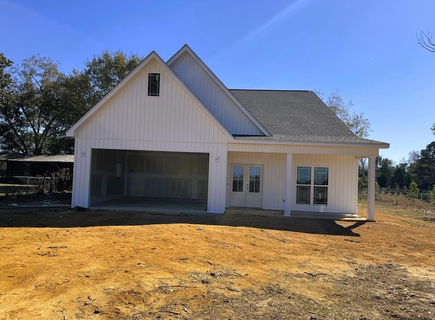 608 E Church St, Headland, AL 36345 - photo 1