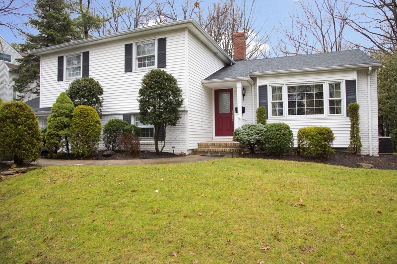 275 Hawk Ridge, Mountainside, NJ 07092 - photo 1