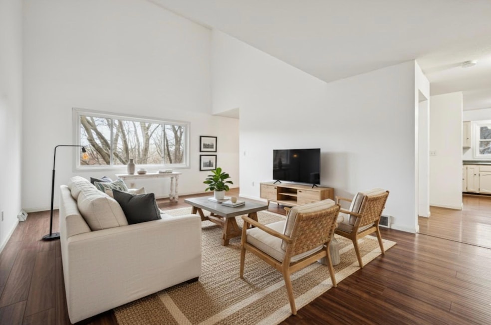 5130 Clear Spring Rd, Minnetonka, MN 55345 - photo 1