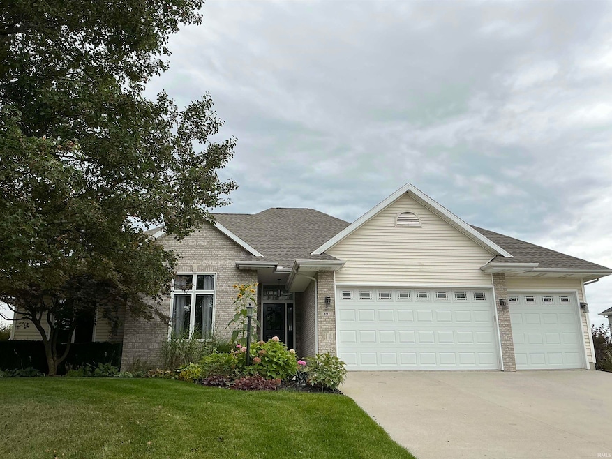 897 N Old Orchard Dr, Warsaw, IN 46582 - photo 1