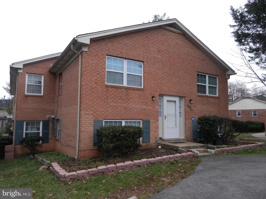 9697 Hagel Cir unit A, Lorton, VA 22079 - photo 1