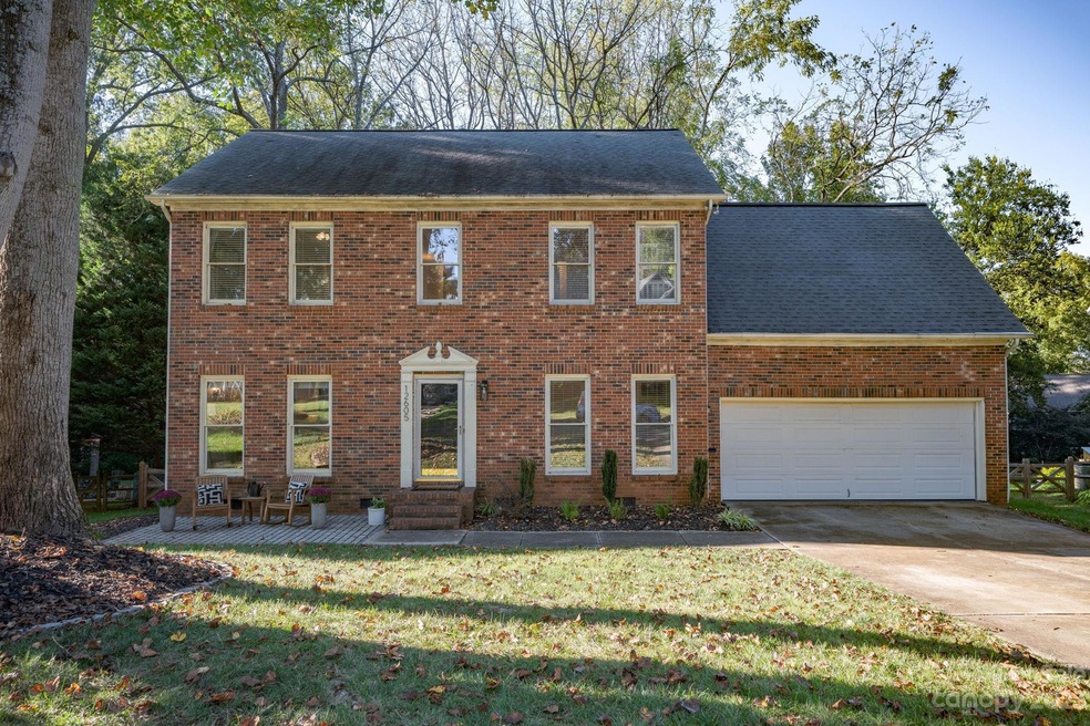 12605 Moores Mill Rd, Huntersville, NC 28078 - photo 1
