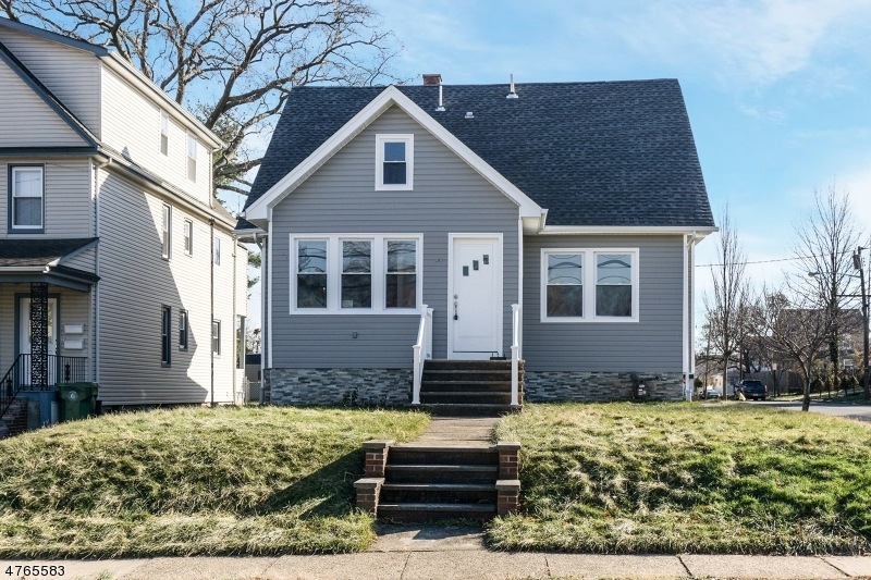 45 W Gibbons St, Linden, NJ 07036 - photo 1