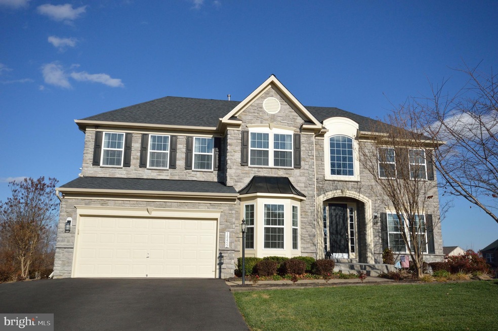 18452 Kerill Rd, Triangle, VA 22172 - photo 1