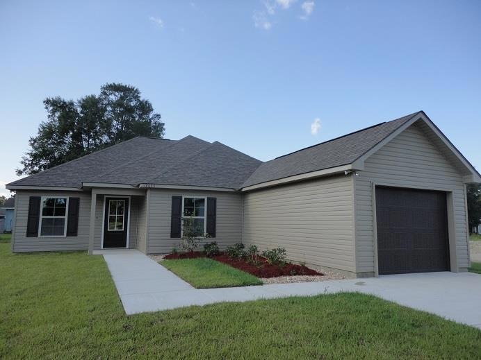 18025 Bass Lake Trail, Ponchatoula, LA 70454 - photo 1