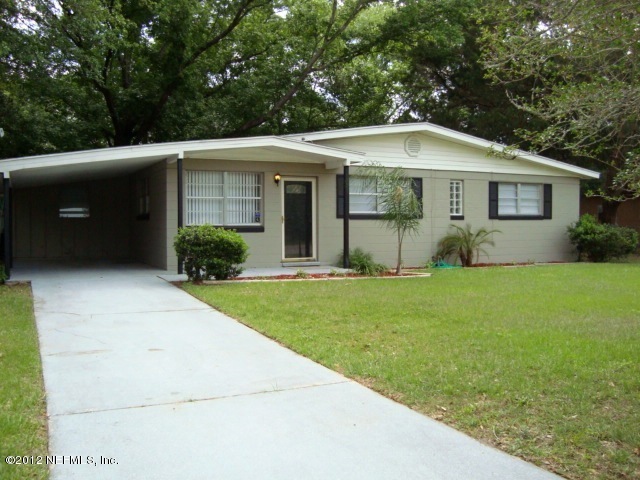 3843 Macgregor Dr, Jacksonville, FL 32210 - photo 1