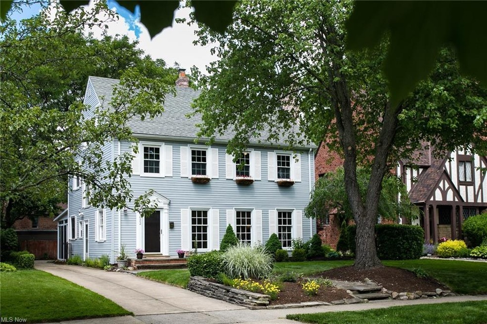 Welcome to 3622 Sutherland Road in the Sussex Neig