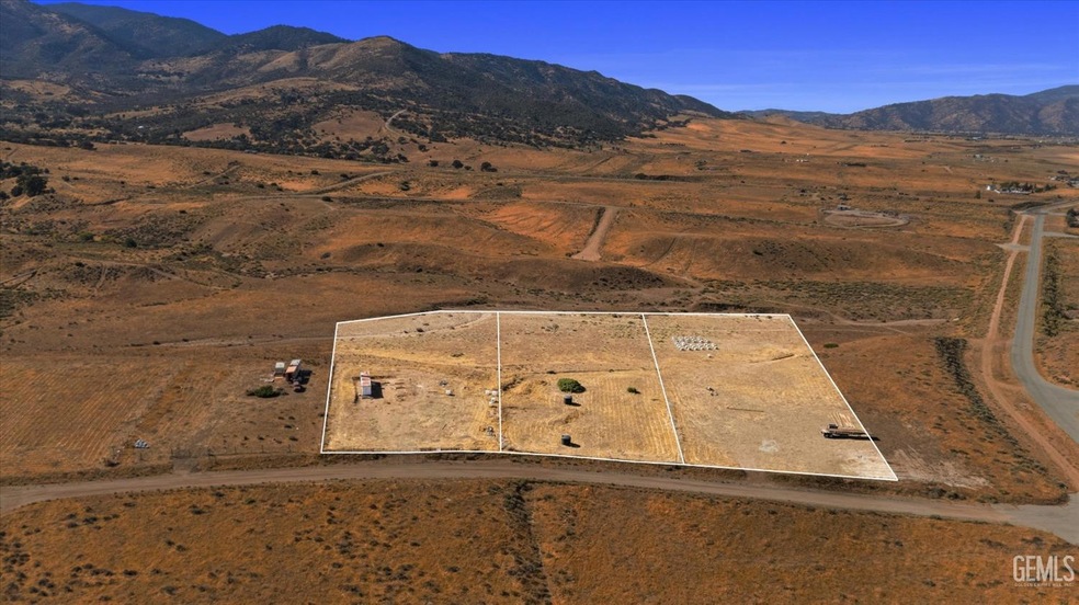 0 Jarrett Dr unit 202411443, Tehachapi, CA 93561 - photo 1