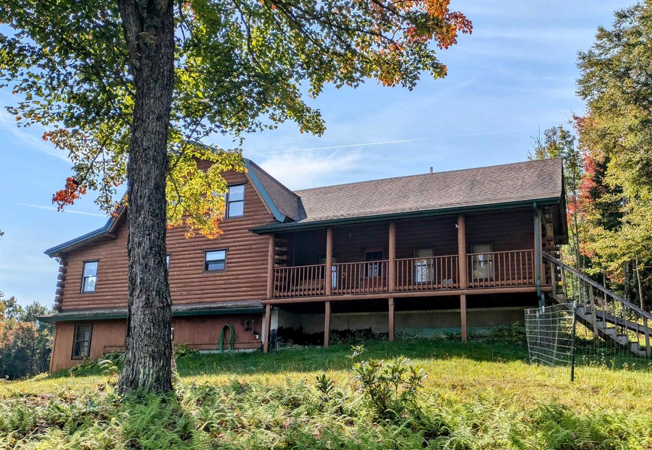 1108 Us Route 3, Stewartstown, NH 03576 - photo 1