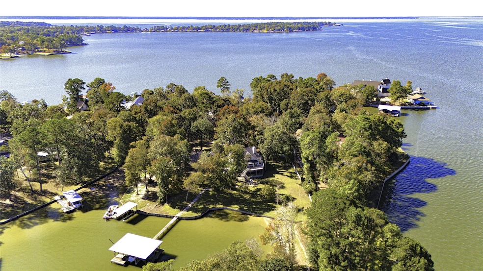 416 Island Dr, Livingston, TX 77351 - photo 1