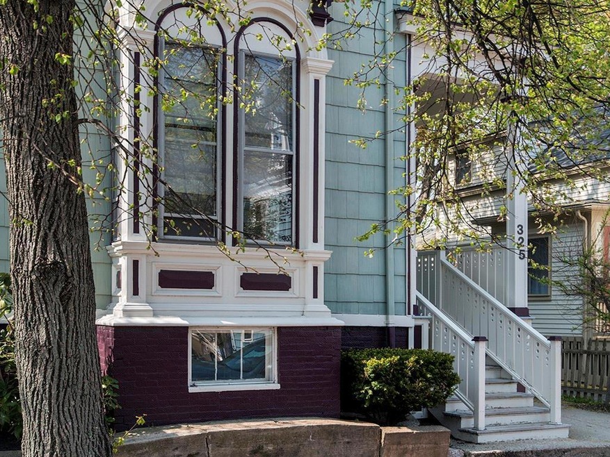 325 Spring St unit 5, Portland, ME 04102 - photo 1