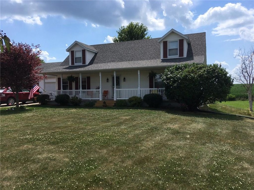 4817 Hwy S74 S, Newton, IA 50208 - photo 1