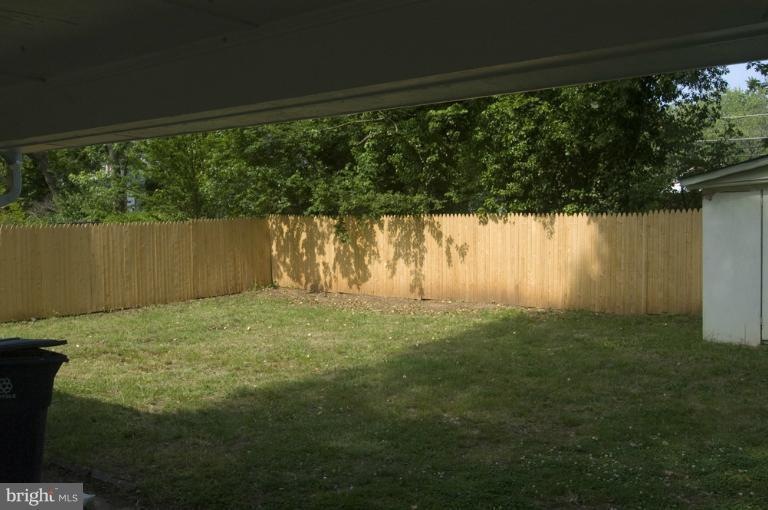 905 Mentor Ave, Capitol Heights, MD 20743 - photo 1