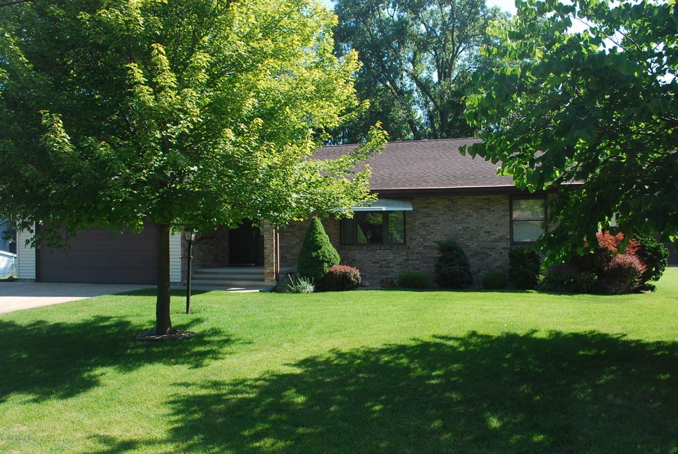 Front Yard, Nicely Landscaped