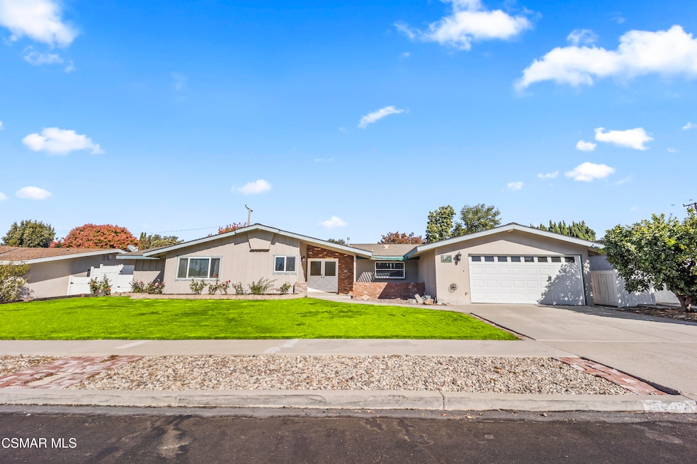 1217 Coventry Dr, Thousand Oaks, CA 91360 - photo 1