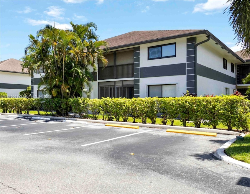 15364 Lakes of Delray Blvd unit 48, Delray Beach, FL 33484 - photo 1