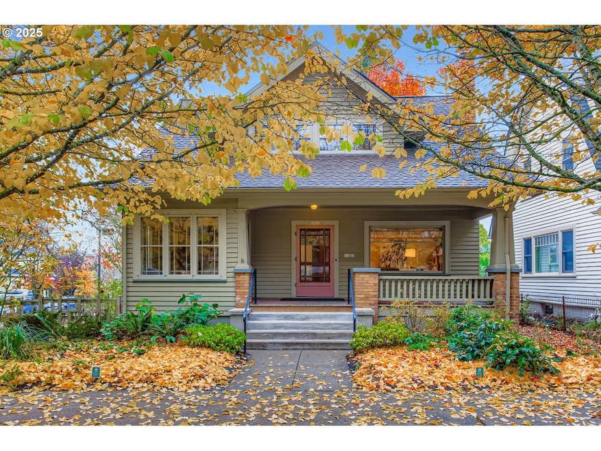 2033 SE 22nd Ave, Portland, OR 97214 - photo 1