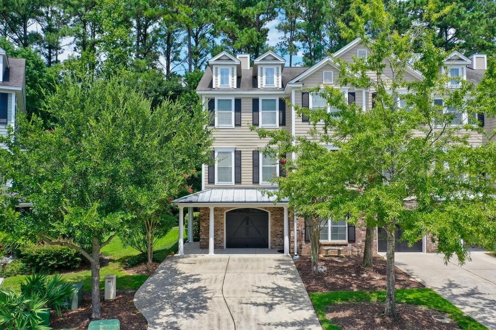 Sold $640,000 • Co-Listing Agent