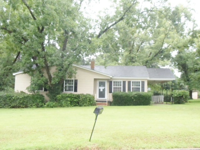 2007 W Broad Ave, Albany, GA 31707 - photo 1