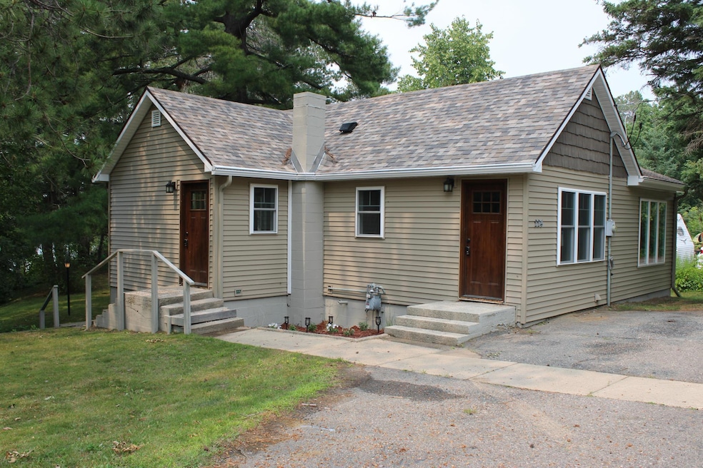 224 SW 3rd Ave, Grand Rapids, MN 55744 - photo 1