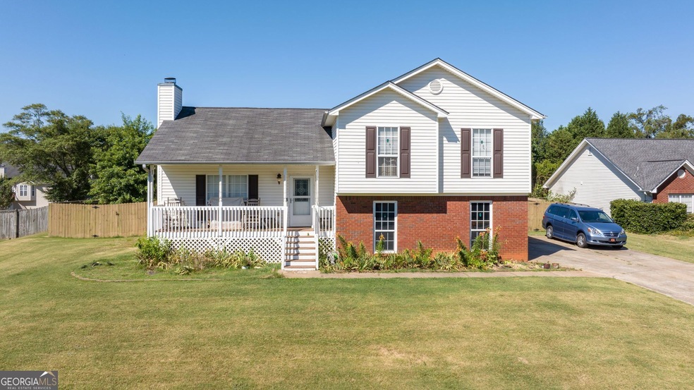 294 Bayou Ln, Winder, GA 30680 - photo 1