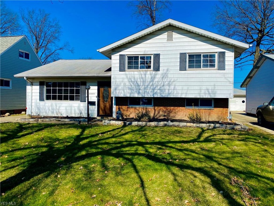 Welcome to 26485 Leslie Ave!!