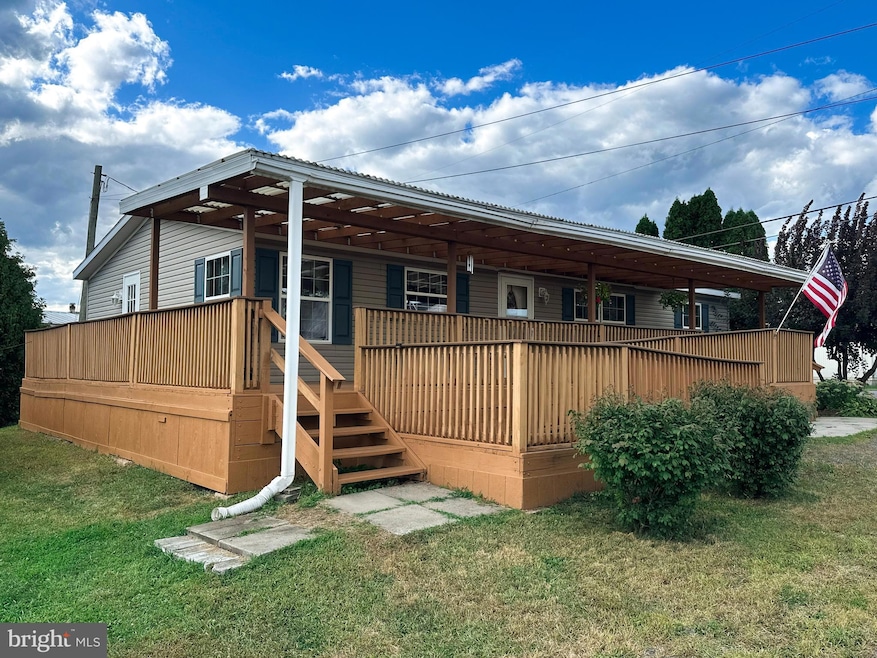 52 Keystone Rd, Reading, PA 19606 - photo 1