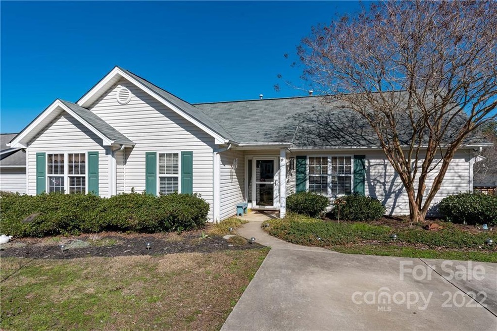 776 Sir Raleigh Dr, Concord, NC 28025 - photo 1