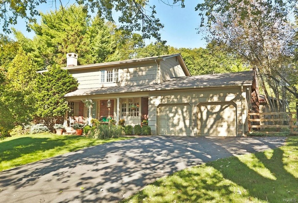 3 Dennis Ct, Spring Valley, NY 10977 - photo 1