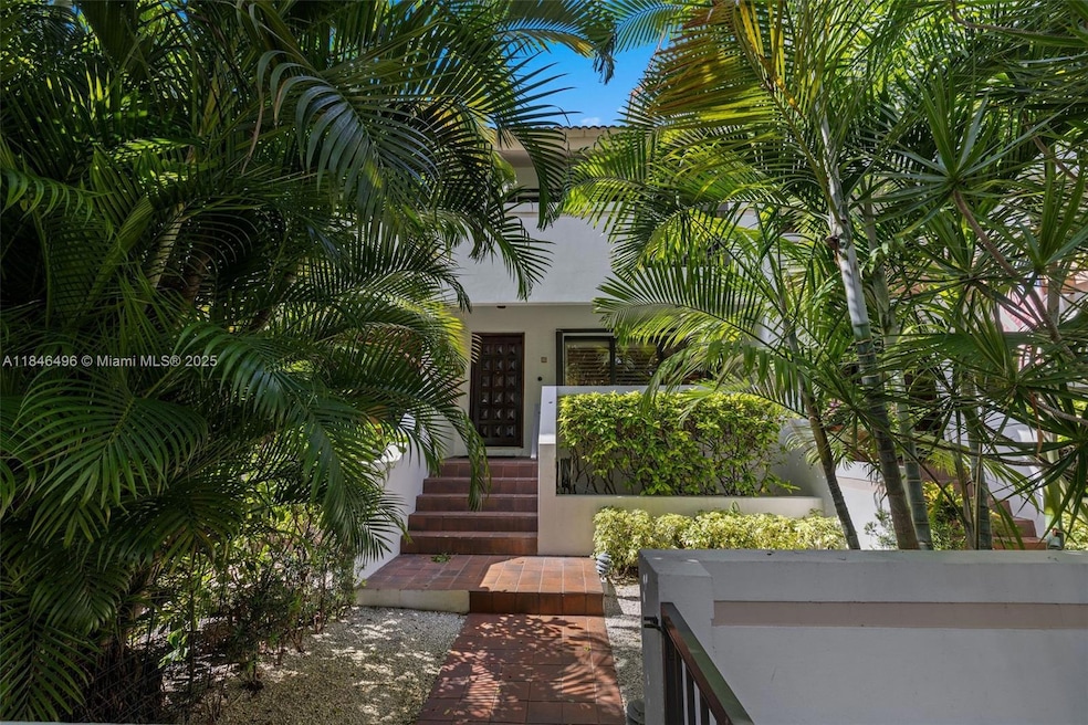 For Sale $1,148,000 • Co-Listing Agent