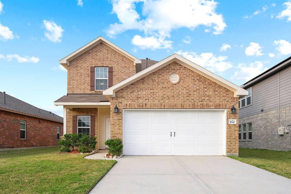 1040 Cash St, Alvin, TX 77511 - photo 1