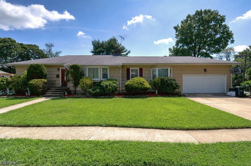 5 Wester Place, Clifton, NJ 07013 - photo 1