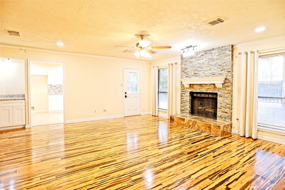 7331 Shady Mill Dr, Houston, TX 77040 - photo 1