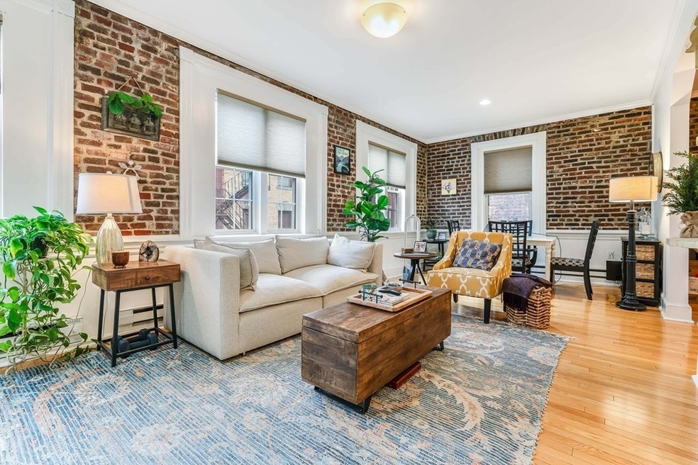 16 Henchman St unit 4F, Boston, MA 02113 - photo 1