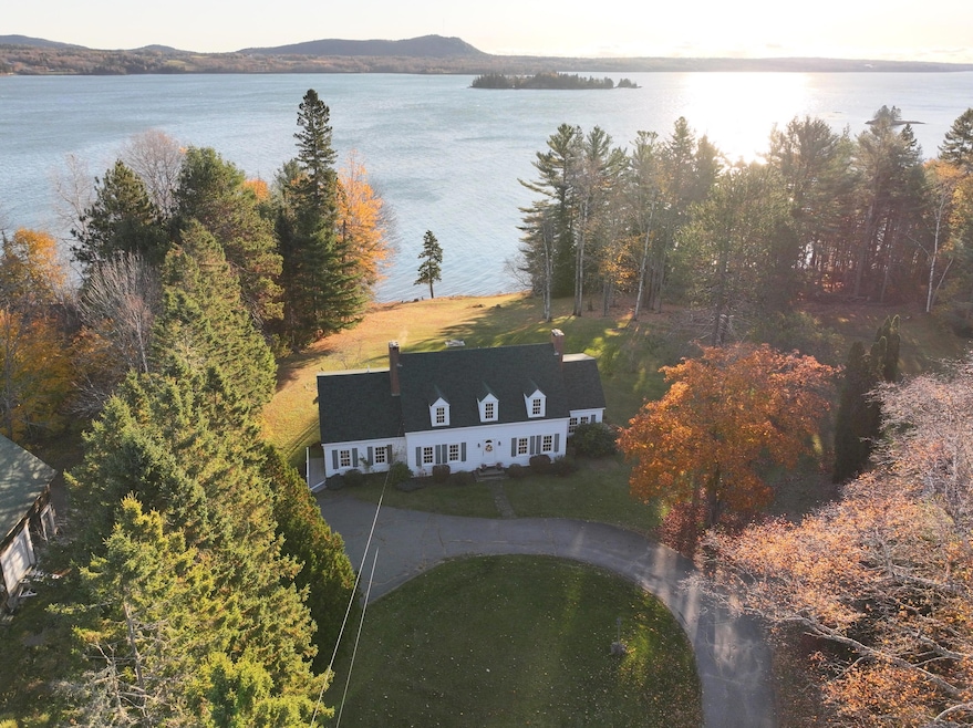 1390 Water Views
