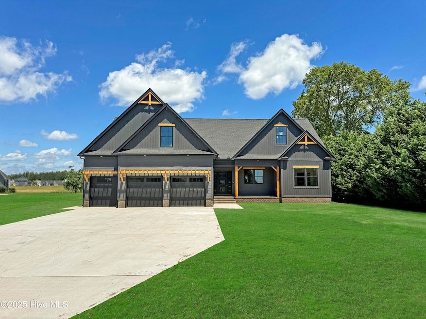 2224 Yawl St, Elizabeth City, NC 27909 - photo 1