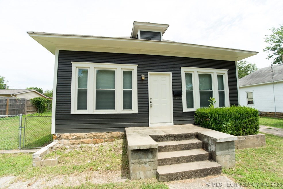 605 S Oak St, Sapulpa, OK 74066 - photo 1