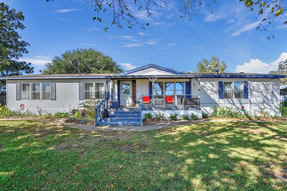 351 Kyker Ln, Pottsboro, TX 75076 - photo 1