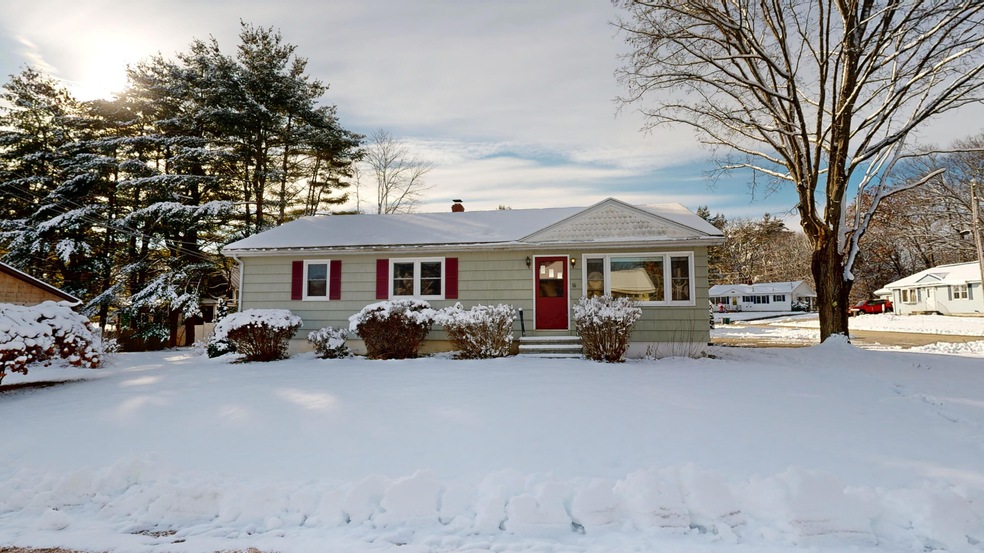16-Ridgewood-Ave-Auburn-ME