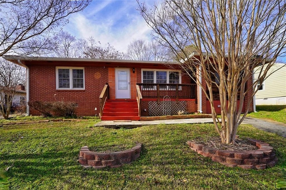 2519 Glendale Cir SE, Smyrna, GA 30080 - photo 1